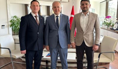 Koyulhisar’ın Araç Filosu Güçleniyor: Başkan Karakullukçu’dan Ankara Çıkarması