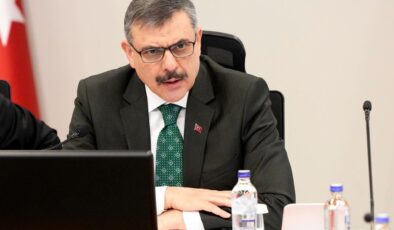 Bakan Çiftçi’den Dijital Zehir Uyarısı: Okul Saldırıları Sonrası Sosyal Medya Düzenlemesi Kapıda