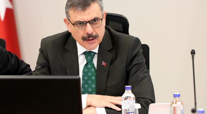 Bakan Çiftçi’den Dijital Zehir Uyarısı: Okul Saldırıları Sonrası Sosyal Medya Düzenlemesi Kapıda