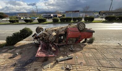 Samsun’da Otomobil Takla Attı: Sürücü Hastaneye Kaldırıldı