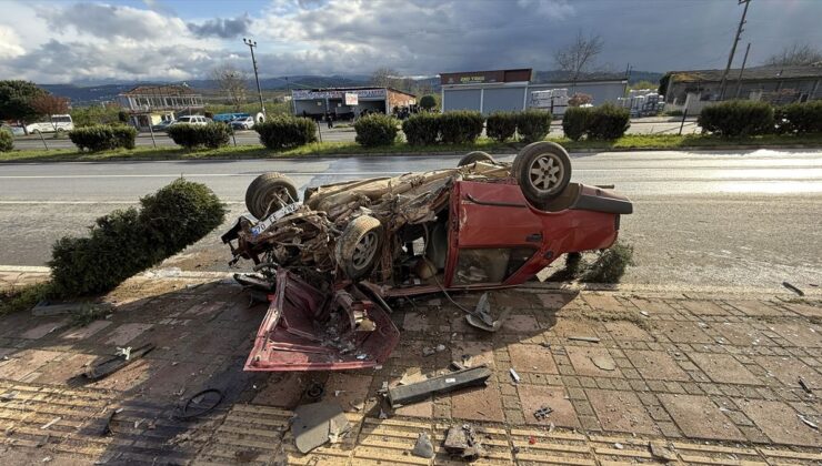Samsun’da Otomobil Takla Attı: Sürücü Hastaneye Kaldırıldı