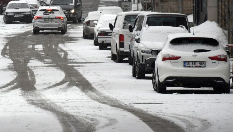Sarıkamış’ta Nisan Sürprizi: Beyaz Esaret Geri Döndü