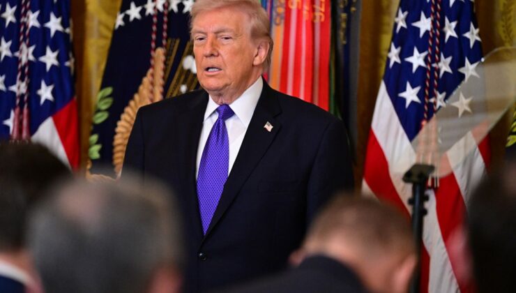 Trump’tan Dünyayı Sarsan İran Çıkışı: “Savaştayız, Bu Durum Müzakereleri Durdurmaz”