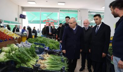 Şebinkarahisar’da Halkla İç İçe Bir Gün: Vali Mustafa Koç’tan Esnaf Turu