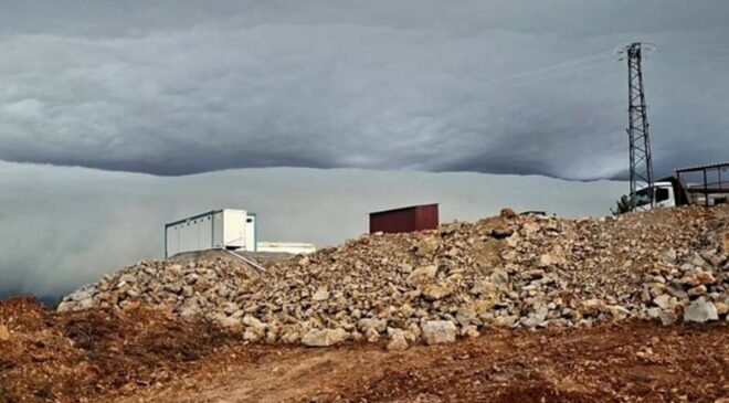 Çanakkale’de Gökyüzünü Saran Nadir Bulutlar! Asperitas Manzarası Görenleri Şaşkına Çevirdi