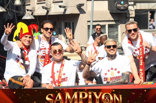 Galatasaray şampiyonluk kutlaması