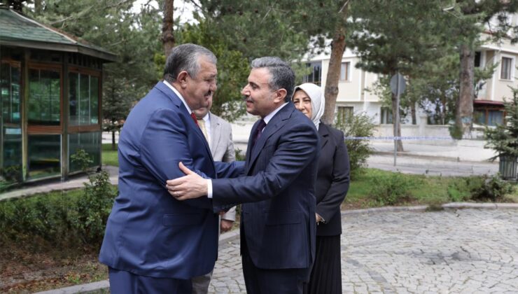 Gümüşhane Valisi Cevdet Atay’dan Kelkit’e Çıkartma: Yatırımlar ve Projeler Masaya Yatırıldı