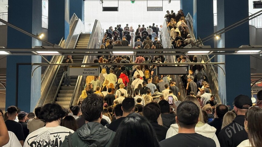 Kanye West İstanbul konseri izdihamı