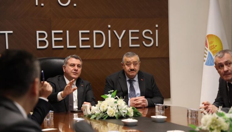 Kelkit’te Ulaşım Yatırımları Masaya Yatırıldı: Karayolları Bölge Müdürü’nden Kritik Ziyaret
