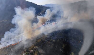 Marmaris’te Alevlerle Mücadele: Bozburun ve Selimiye Hattında Yangın Çıktı