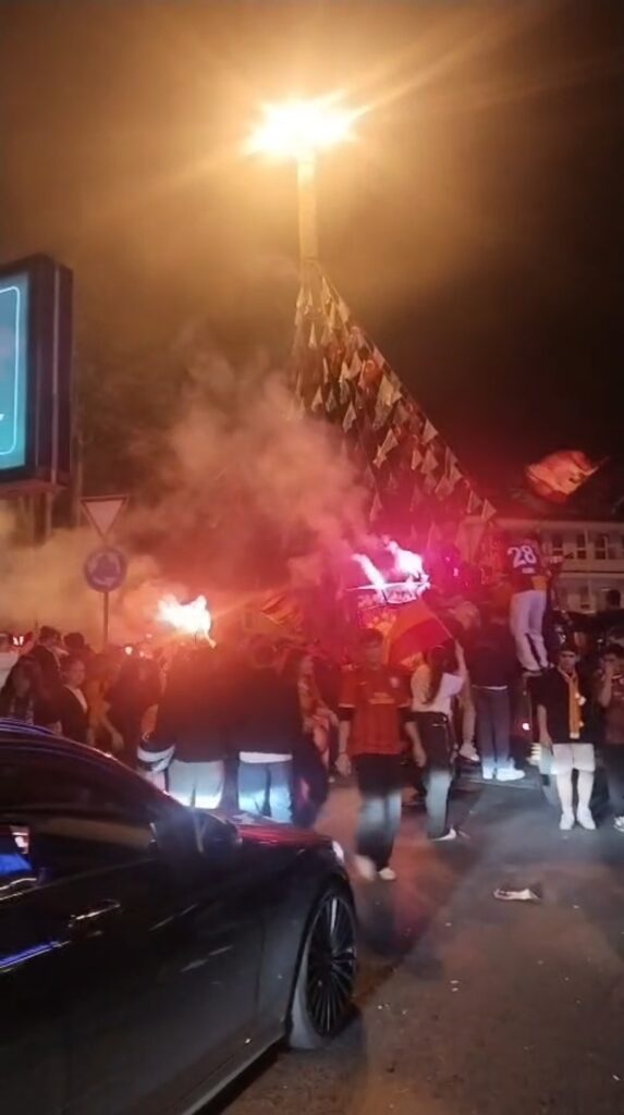 Sarıyer Galatasaray kutlaması