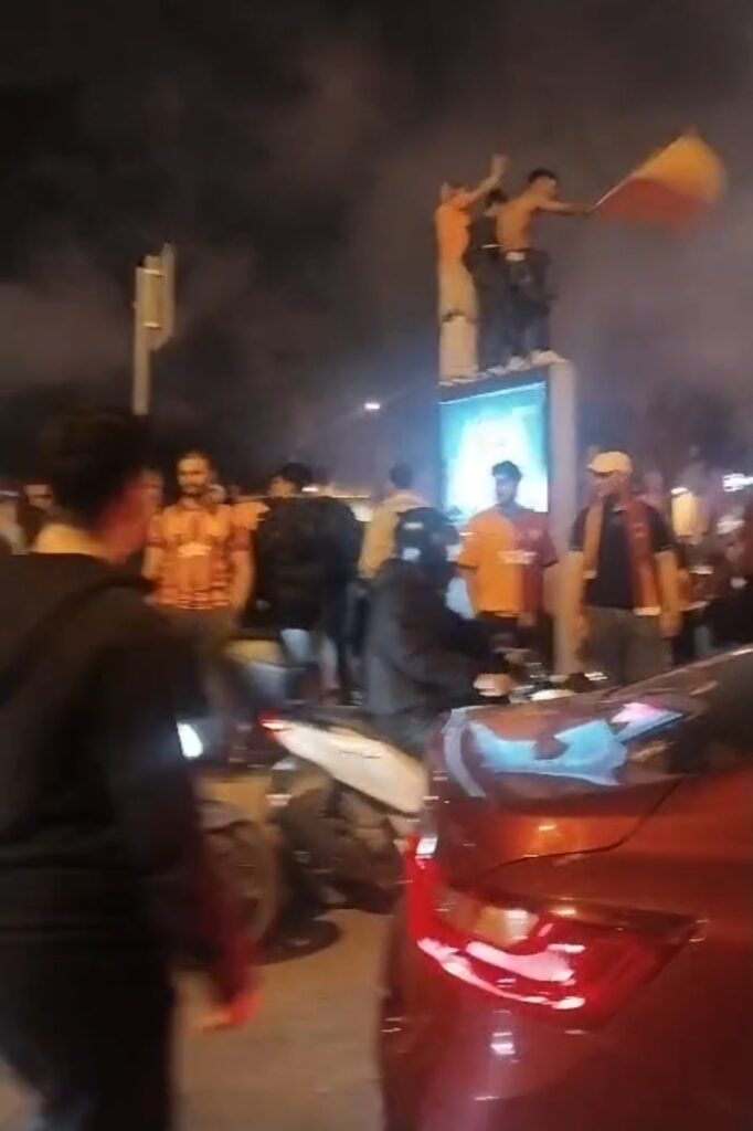 Sarıyer Galatasaray kutlaması