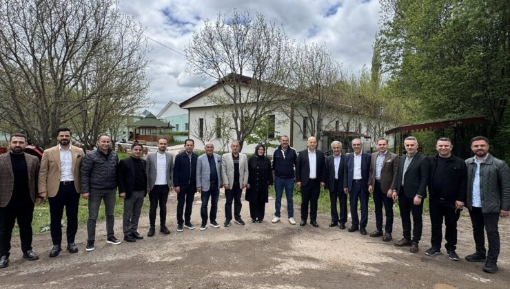 İstanbul’dan Memlekete Gönül Köprüsü: Şebinkarahisarlılar Büyük Buluşma ile Tek Yürek Oldu!