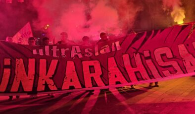 Başkan Dursun Özbek’in Memleketinde Tarihi Gece: Şebinkarahisar Sokakları Sarı-Kırmızıya Boyandı!