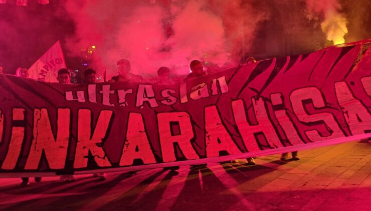 Başkan Dursun Özbek’in Memleketinde Tarihi Gece: Şebinkarahisar Sokakları Sarı-Kırmızıya Boyandı!