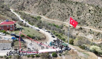 Gökyüzünde Dalgalanan Gurur: Çamoluk’ta Herkesin Konuştuğu O An