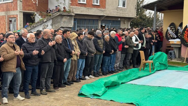 Giresun Yasta: Kavga Ayırmak İsterken Can Veren Genç Başkan Defnedildi