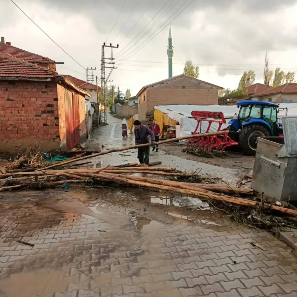 Yozgat sel felaketi temizlik çalışmaları