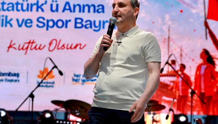 Kent Meydanında Tarihi Sabah: Sultanbeyli’de Namaz, Kahvaltı ve Milli Maç Bir Arada