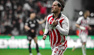 Süper Lig’de Veda Vakti: Yıldız Futbolcu Resmen Amerika Yolcusu!