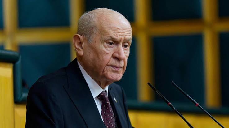 Siyasette Yeni Dönem Polemiği: Devlet Bahçeli’den Özgür Özel ve Kılıçdaroğlu Çıkışı