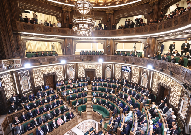 Suriye yeni Halk Meclisi oturumu