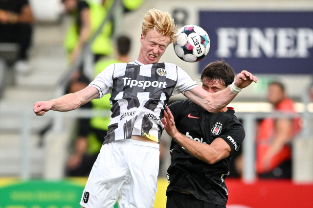 Beşiktaş Hradec Kralove maçı