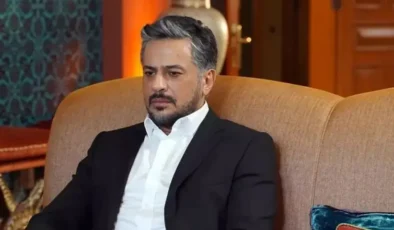 Gizemli Aşka Davette İlk Poz! Emre Altuğ ve Pınar Yüzbaşıgil Aşkı Belgelendi