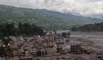 Nepal’de Su Altında Kalan Köylerde Acı Bilanço: Can Kaybı 157’ye Yükseldi, 400’den Fazla Kişi Kayıp!