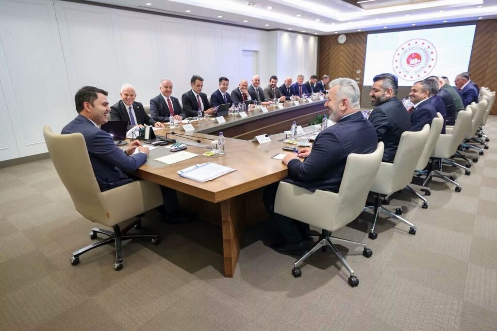 Ömer Şentürk Murat Kurum görüşmesi