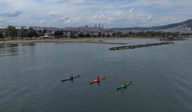 Karadeniz’de Yaz Sezonunun Yeni Favorisi: Akyazı Plajı Tatilcilerin Akınına Uğruyor