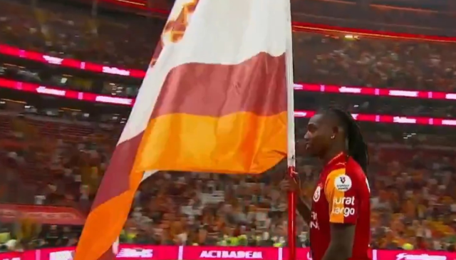 Galatasaray Göztepe Maçı Sonrası Büyük Sürpriz Rafael Leao Sahaya İndi