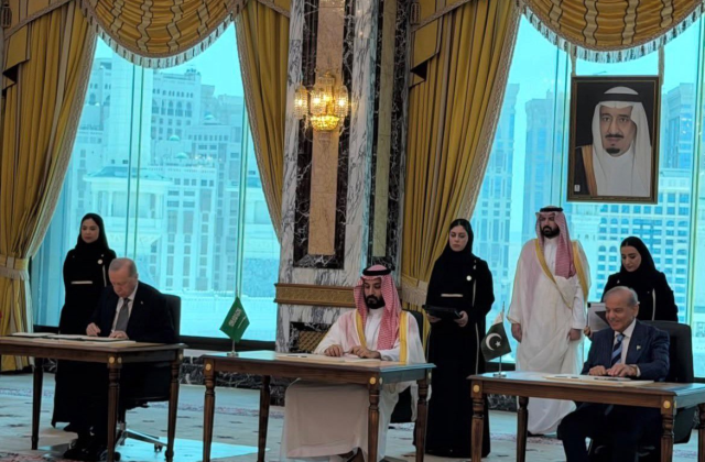 ORTA DOĞU’DA DENGELER DEĞİŞTİ! TÜRKİYE, SUUDİ ARABİSTAN VE PAKİSTAN’DAN TARİHİ İMZA