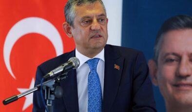 Siyasette Kartlar Yeniden Dağıtılıyor: O Parti 5 Günde Rekor Desteğe Ulaştı!