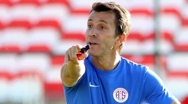 Antalyaspor’da Şok Ayrılık: Bülent Korkmaz Dönemi Sona Erdi