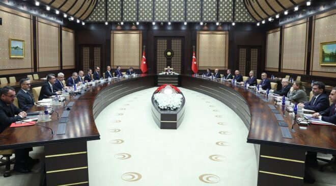 Ekonomi Yönetiminden Zirve Sonrası Radikal Hamle: “Fon Koordinasyon Kurulu” Kuruldu.