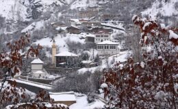 BEYAZ BÜYÜ ERKEN GELDİ: YÜKSEK KESİMLERDE BEYAZ DOKU ŞOKU!