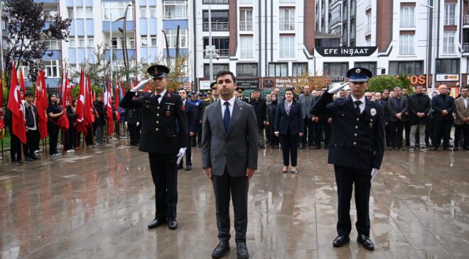 Cumhuriyetimizin 103. Yılı Coşkusu Çelenk Sunum Töreniyle Başladı.