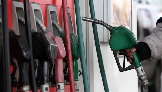Akaryakıtta Eşel Mobil Devri Bitti: Benzin ve LPG Fiyatlarına Kademeli Ayar