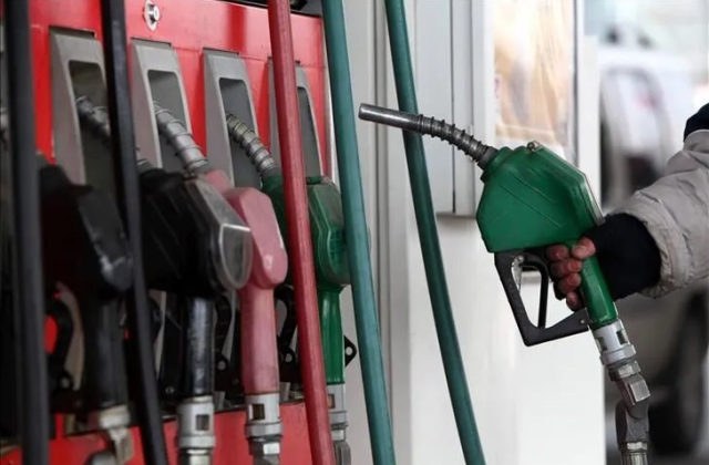 Akaryakıtta Eşel Mobil Devri Bitti: Benzin ve LPG Fiyatlarına Kademeli Ayar