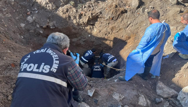 Ankara’da 17 Yıllık Sır Perdesi Aralanıyor: Evin Altından İnsan Kemikleri Çıktı.