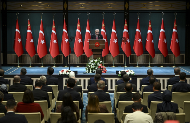 Kabine Toplantısı Sonrası Kritik Mesajlar: Sınır Ötesi Gerilimden Dev Destek Paketine!