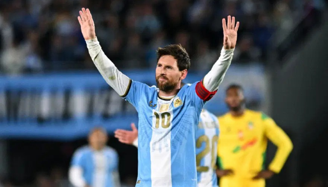 Lionel Messi’nin Veda Gecesinde Büyük Skandal: 85 Bin Taraftar Islıkladı.