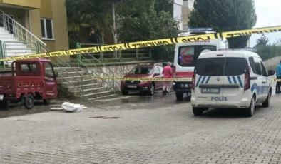 Eski Komşusuyla Tartışan Adam Son Eşyalarını Alırken Katledildi.