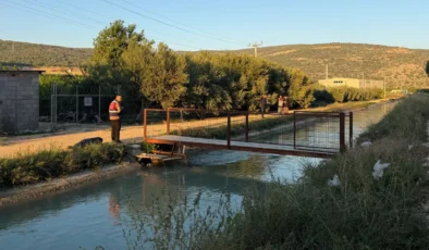 Silifke’de Şok Olay: Sulama Kanalında Hareketsiz Yatan Kişi Ekipleri Harekete Geçirdi.