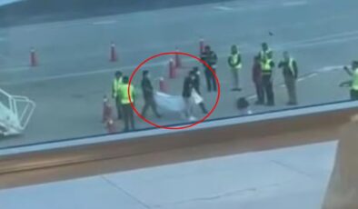 Uçak İndikten Sonra Korkunç Gerçek Ortaya Çıktı: 28 Yaşındaki Genç Kadın Koltuğunda Ölü Bulundu!